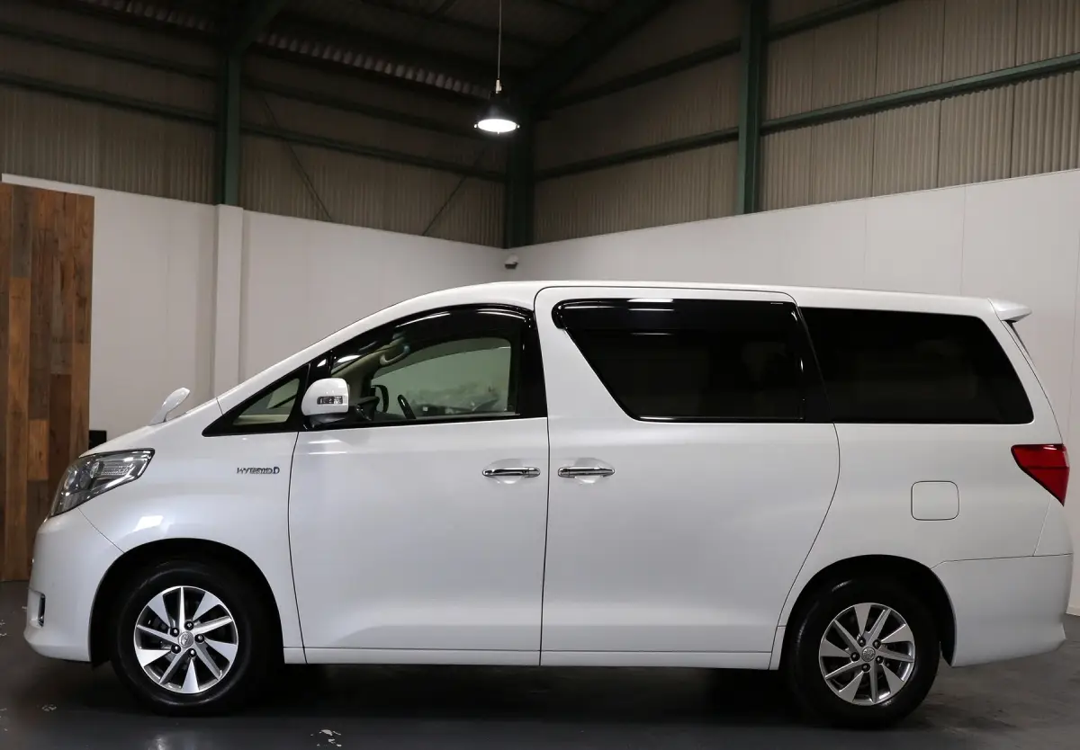 關西機場接送 Alphard 7人座